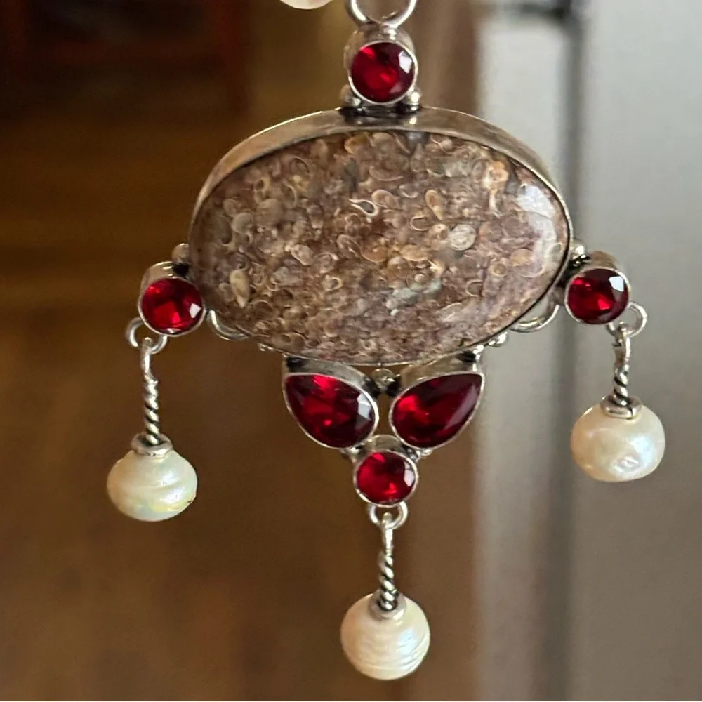 Vintage Jasper and Pearl Pendant with touch of Red in Excellent Condition 1920’s - Picture 3 of 3